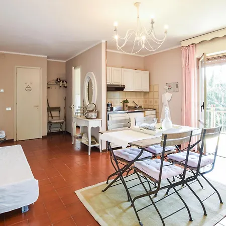 Stunning In Montaldo Di Mondovi * Roa Marenca